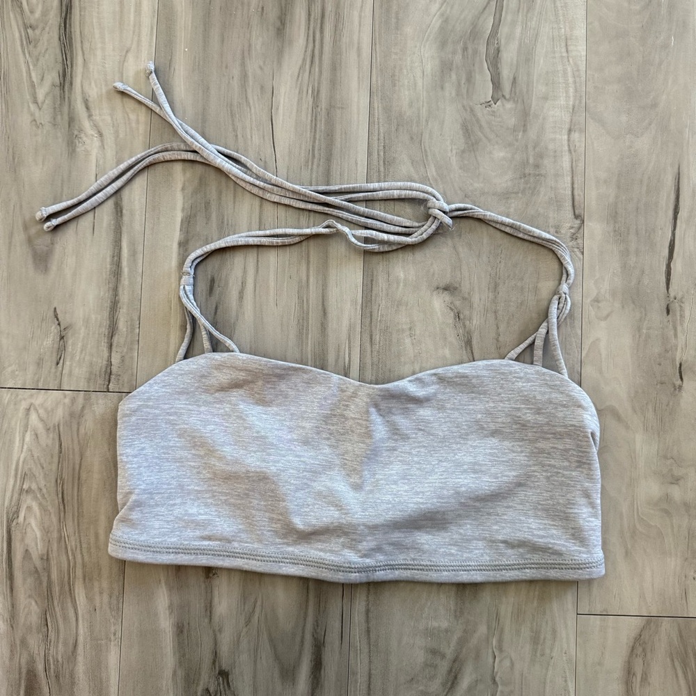 Lululemon Rare Wandering Yogi Braid Strappy Back Halter Gray Sports Bra Size 8 - Picture 2 of 6